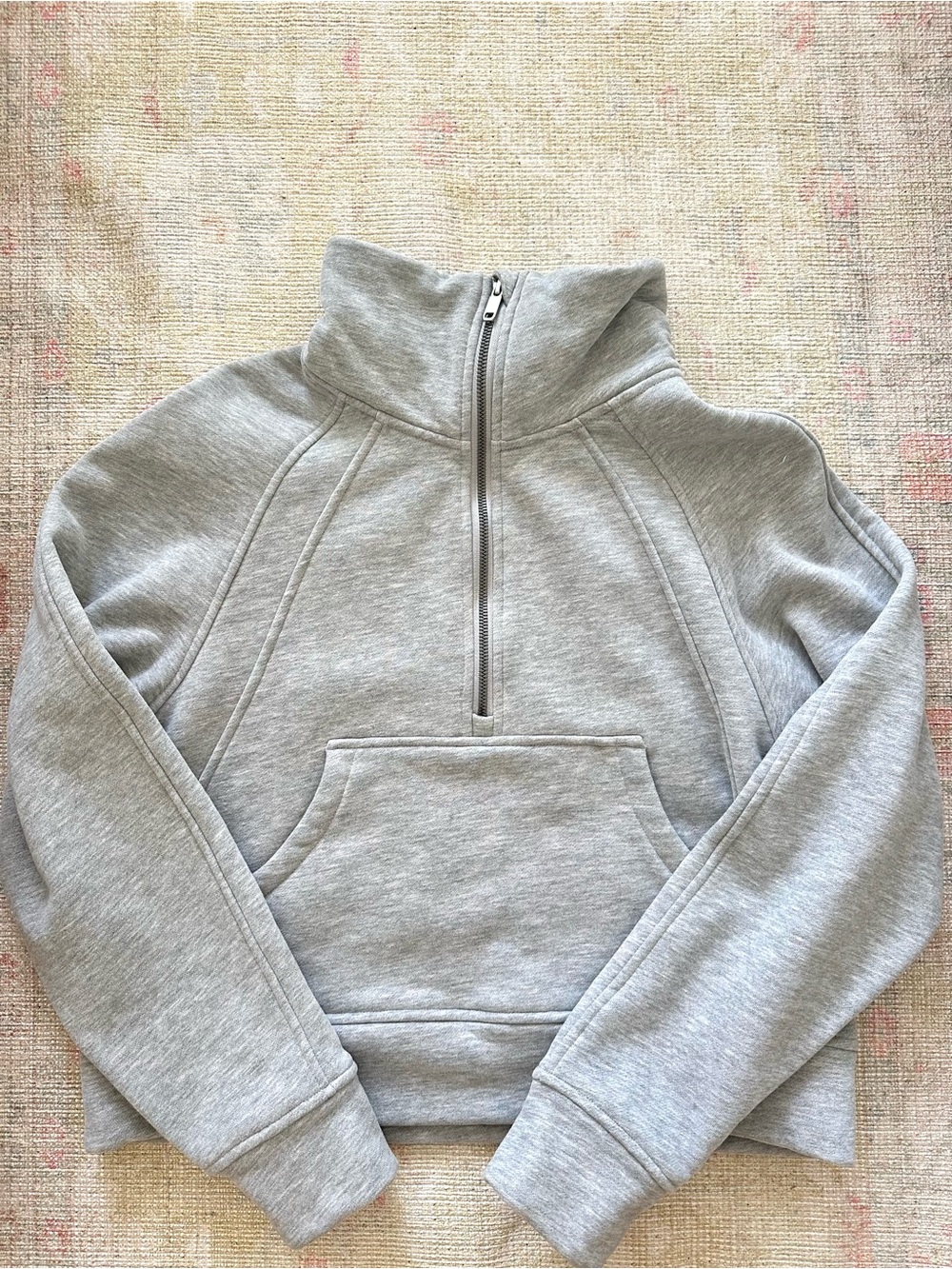 Half Zip Pullover Sweatshirt - Light Gray